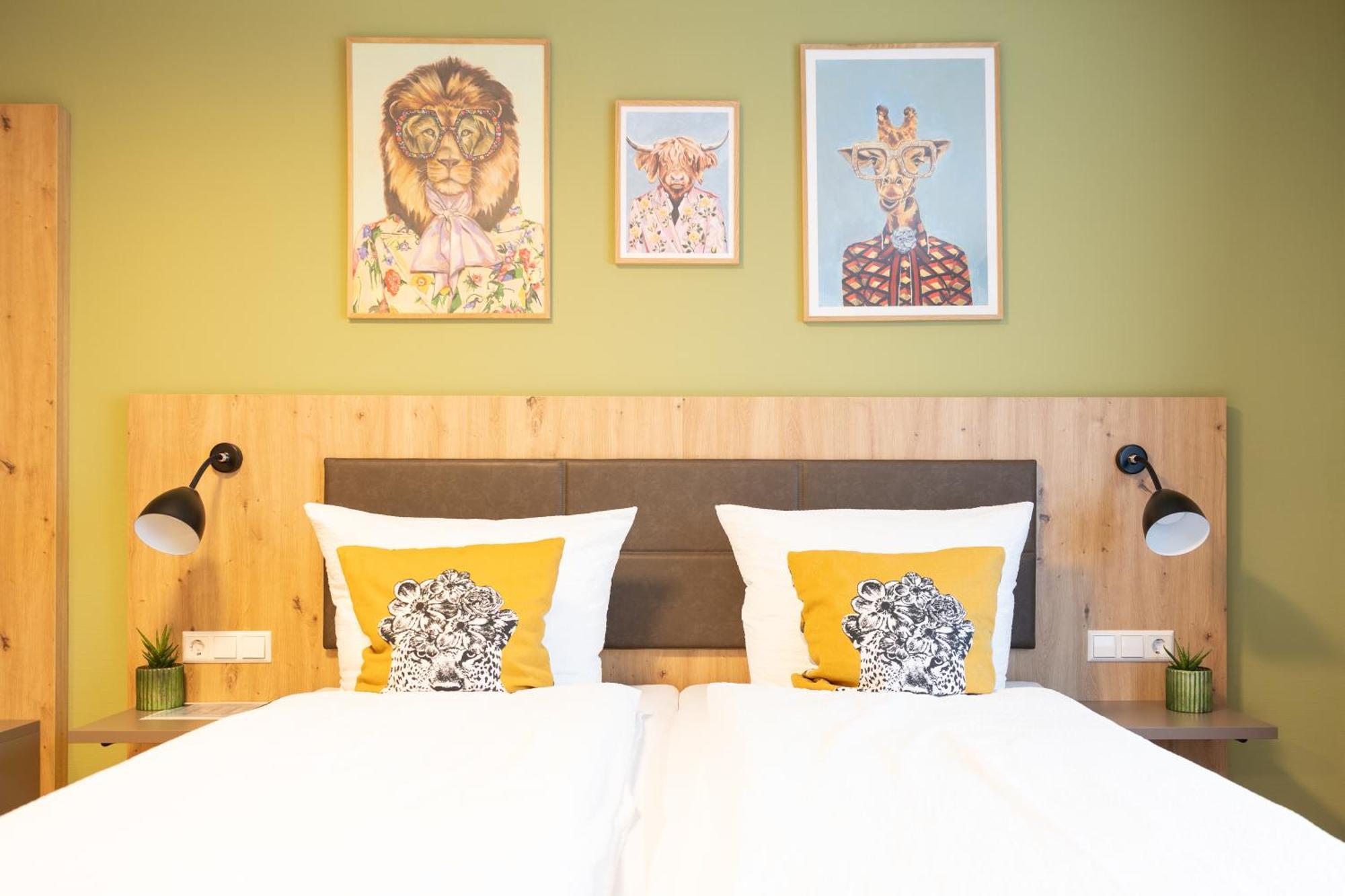 Appartementdeluxe Steiert - Near Europa Park - Rulantica - Spacious - Fully Equipped Kitchen - Private Garden - Free Parking - Pet Friendly Schwanau Buitenkant foto